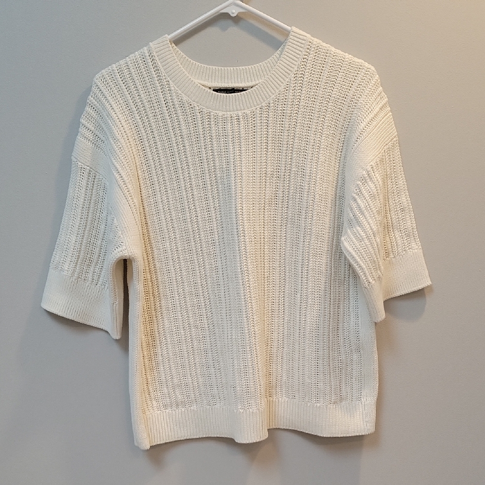 Banana Republic Cream Knit Sweater
